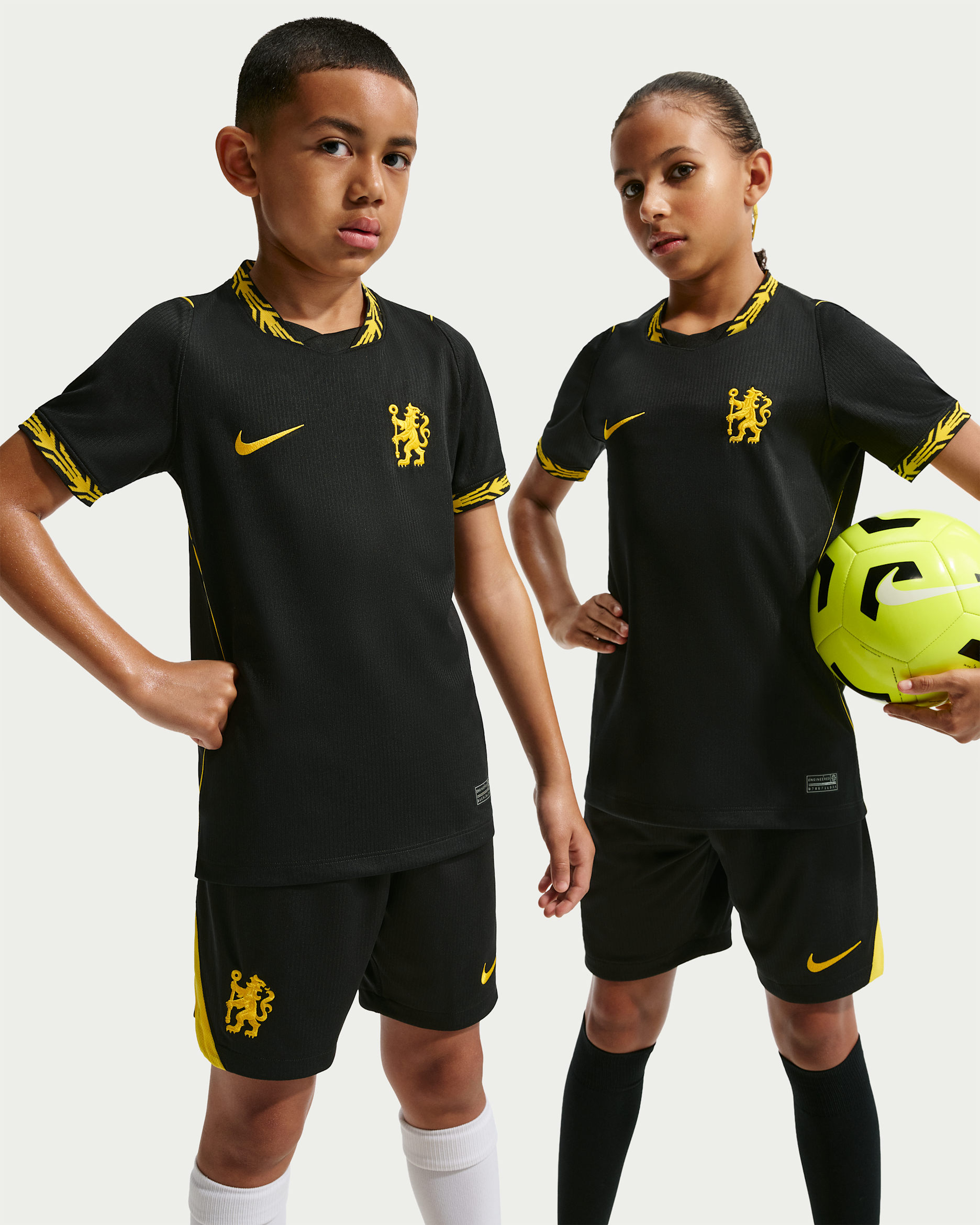 Chelsea F.C. 2026/27 Stadium Away Older Kids' Nike Dri-FIT